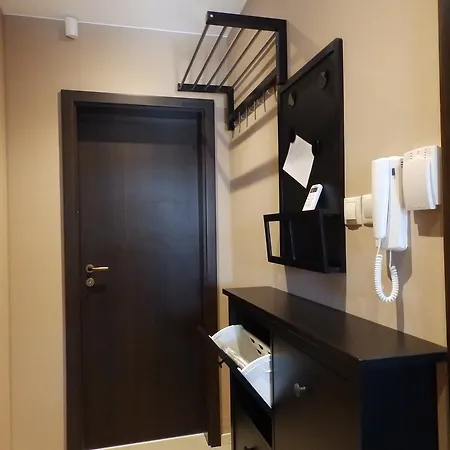 A&n Apartment *